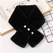 (  black) fur collar ...