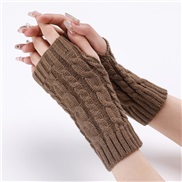 (Free Size )( khaki) autumn Winter pattern short style woolen man woman knitting warm half sleeves