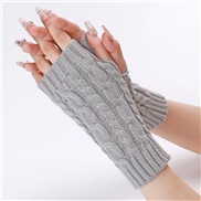 (Free Size )( Light gray) autumn Winter pattern short style woolen man woman knitting warm half sleeves