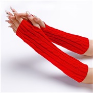 ( red ) pattern glove...