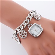 lady Alloy belt watch...