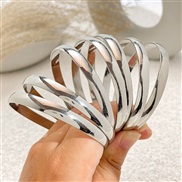 ( 4  White K7 5551)bracelet occidental style bangle retro samll surface set  exaggerating snakeskin pattern