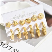 (C) set occidental style wind gold retro circle personality exaggerating geometry heart-shaped Round color retention ea