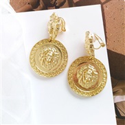 totem retro Ear clip woman occidental style personality geometry exaggerating lion head ear stud Earring