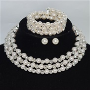 (XL 2244   three piece suit3)bride wedding Pearl Rhinestone chain fashion Collar bangle ear stud three claw chain set