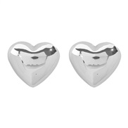 ( White K)E occidental style wind exaggerating fashion love ear stud ins high temperament all-Purpose Peach heart Metal