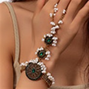 fashion retro flash diamond flowers temperament lady bracelet